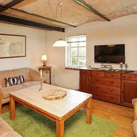 Picturesque Holiday In With Whirlpool Σπίτι διακοπών *